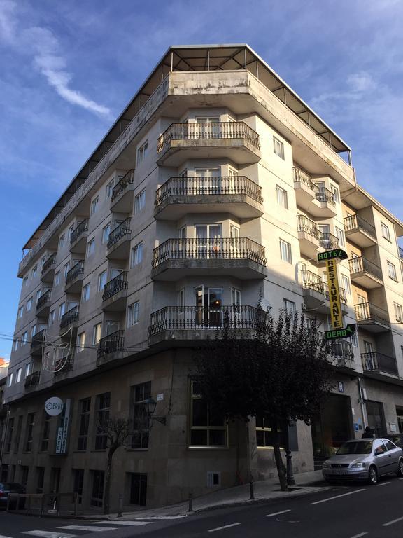 Hotel Restaurante Derby Carballino Exterior foto